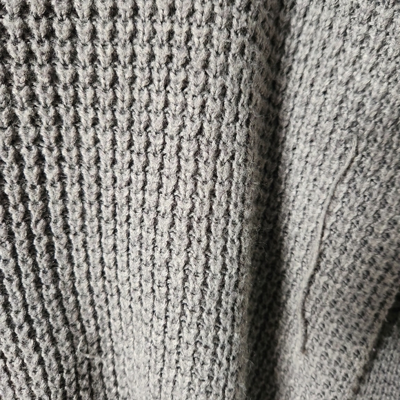 FOREVER 21, Gray knitted sweater Size L - Picture 3 of 5